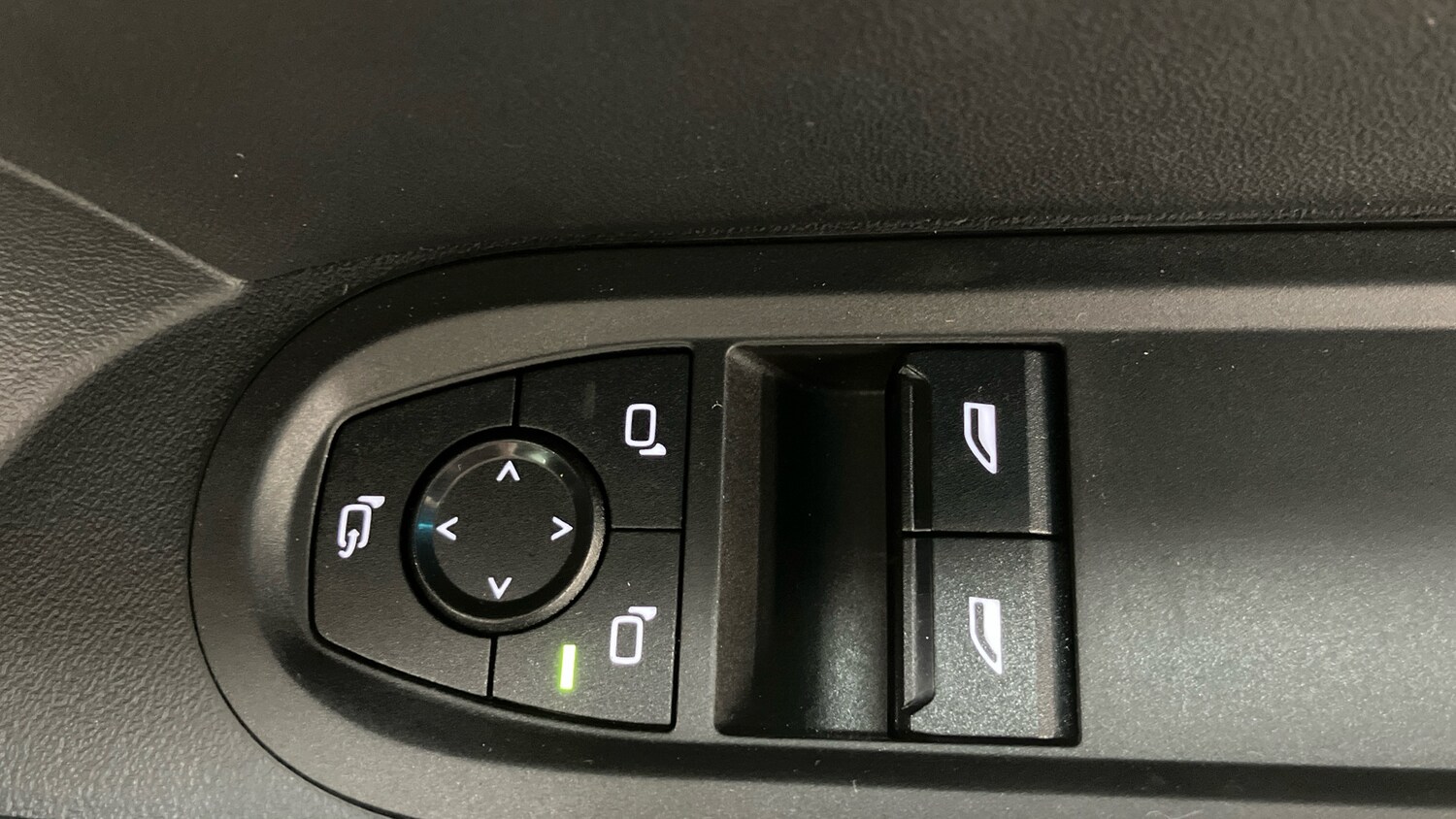 Used MINI Cooper 2024 for sale - 77996926: Photo 50