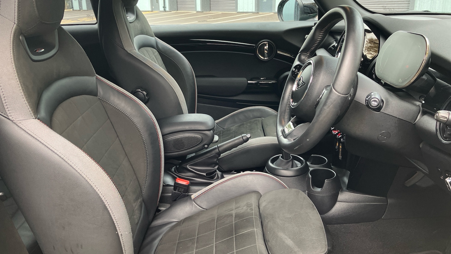 Used MINI Hatch 2022 for sale - 76525630: Photo 11