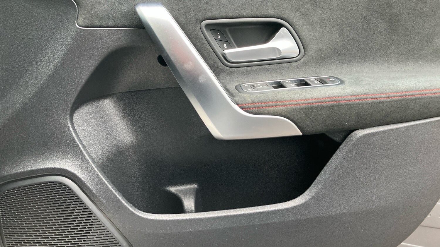 Used Mercedes-Benz A-Class 2018 for sale - 77812846: Photo 43