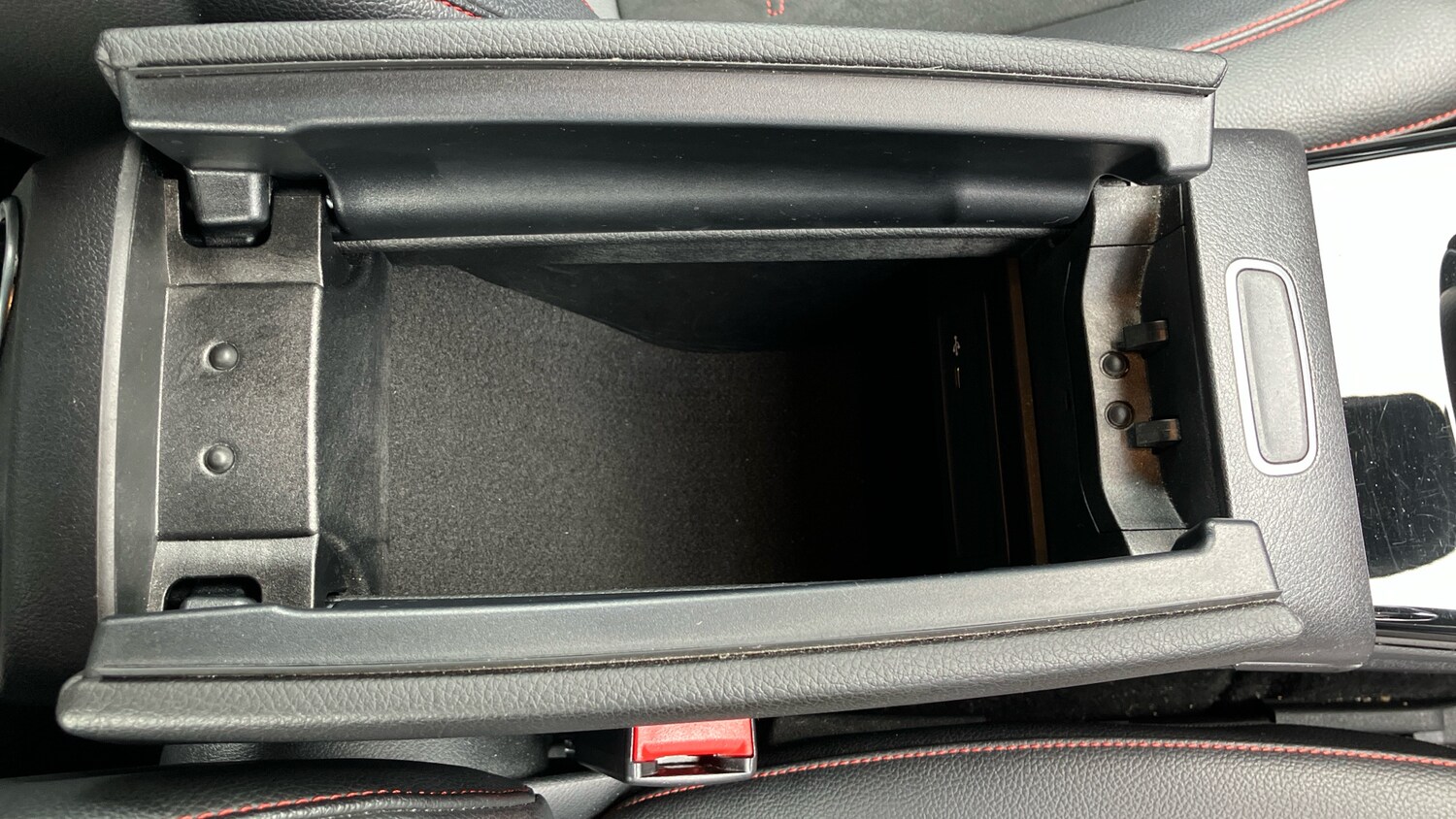 Used Mercedes-Benz A-Class 2018 for sale - 77812846: Photo 54