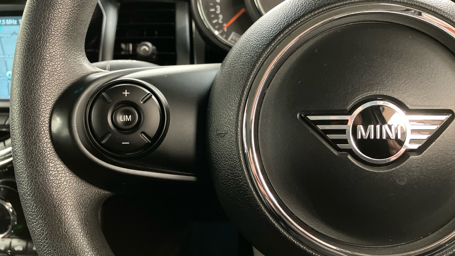 Used MINI Hatch 2020 for sale - 76718789: Photo 17