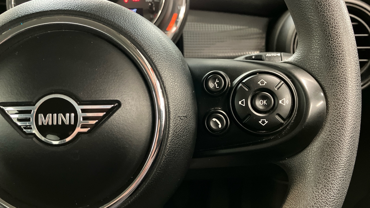 Used MINI Hatch 2020 for sale - 76718789: Photo 18