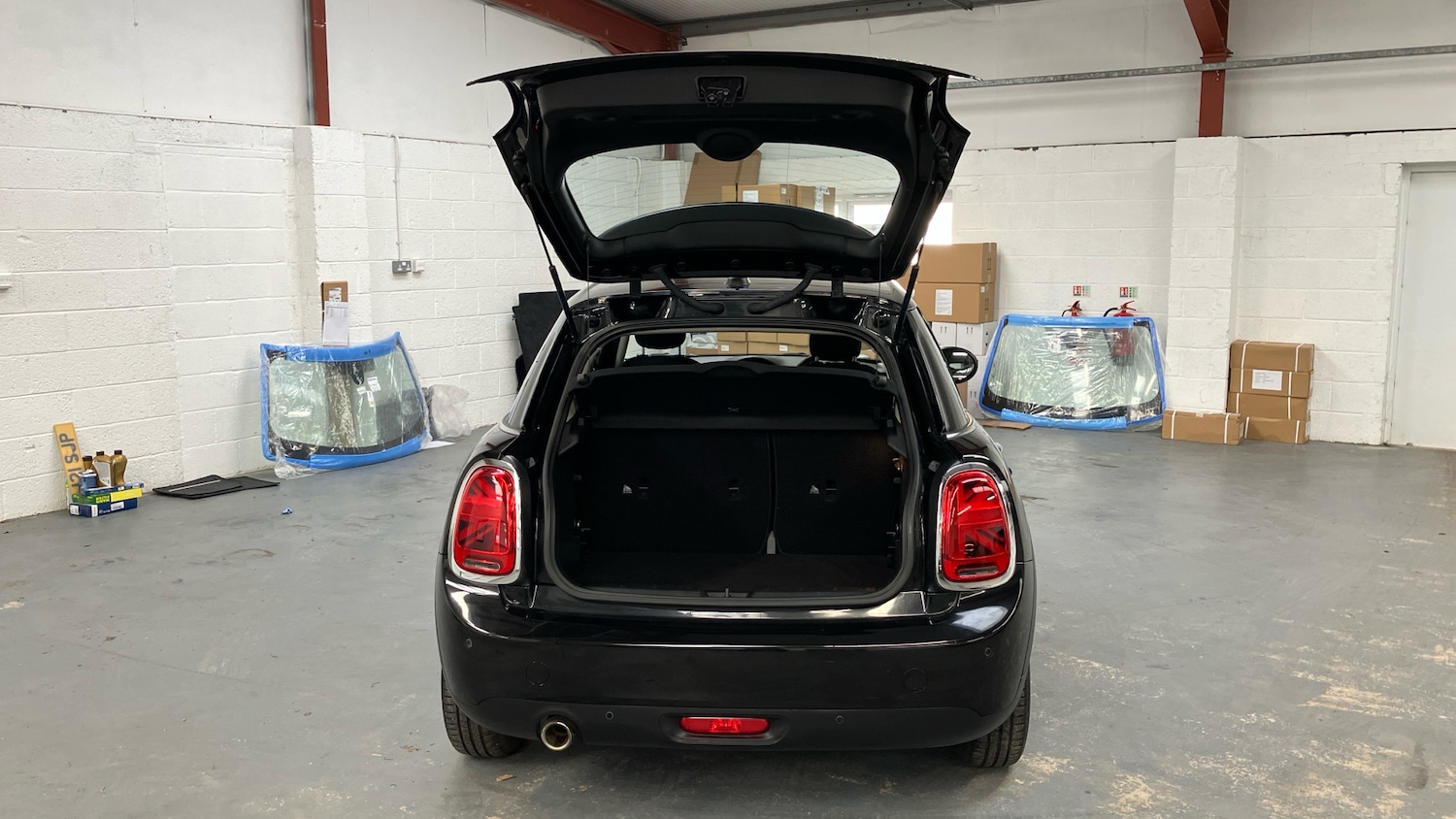 Used MINI Hatch 2020 for sale - 76718789: Photo 32