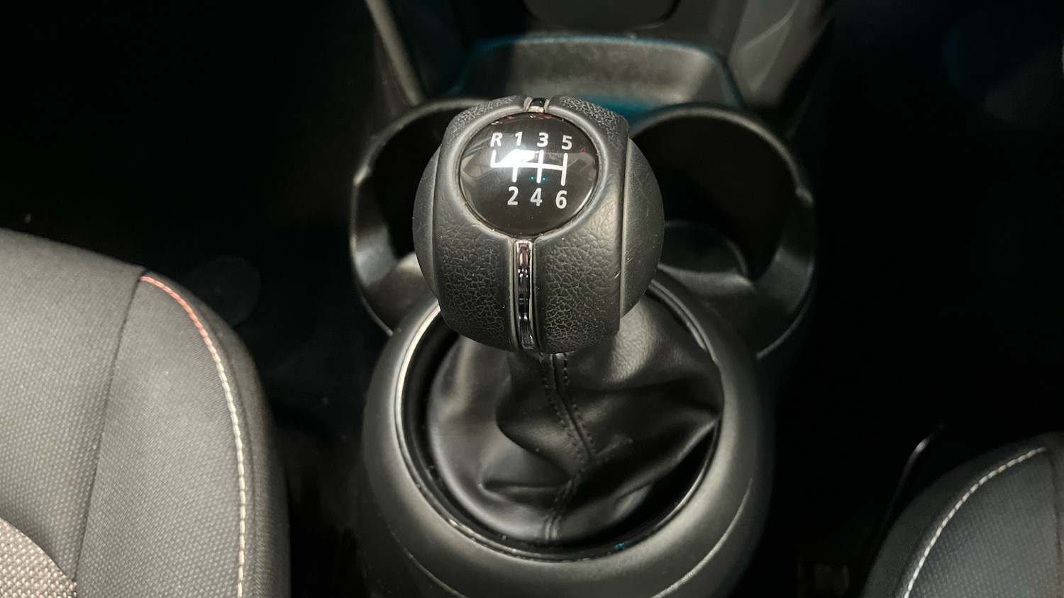 Used MINI Hatch 2020 for sale - 76718789: Photo 53