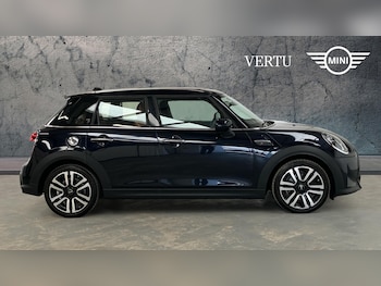Used MINI Hatch 2024 for sale - 79356932: Photo