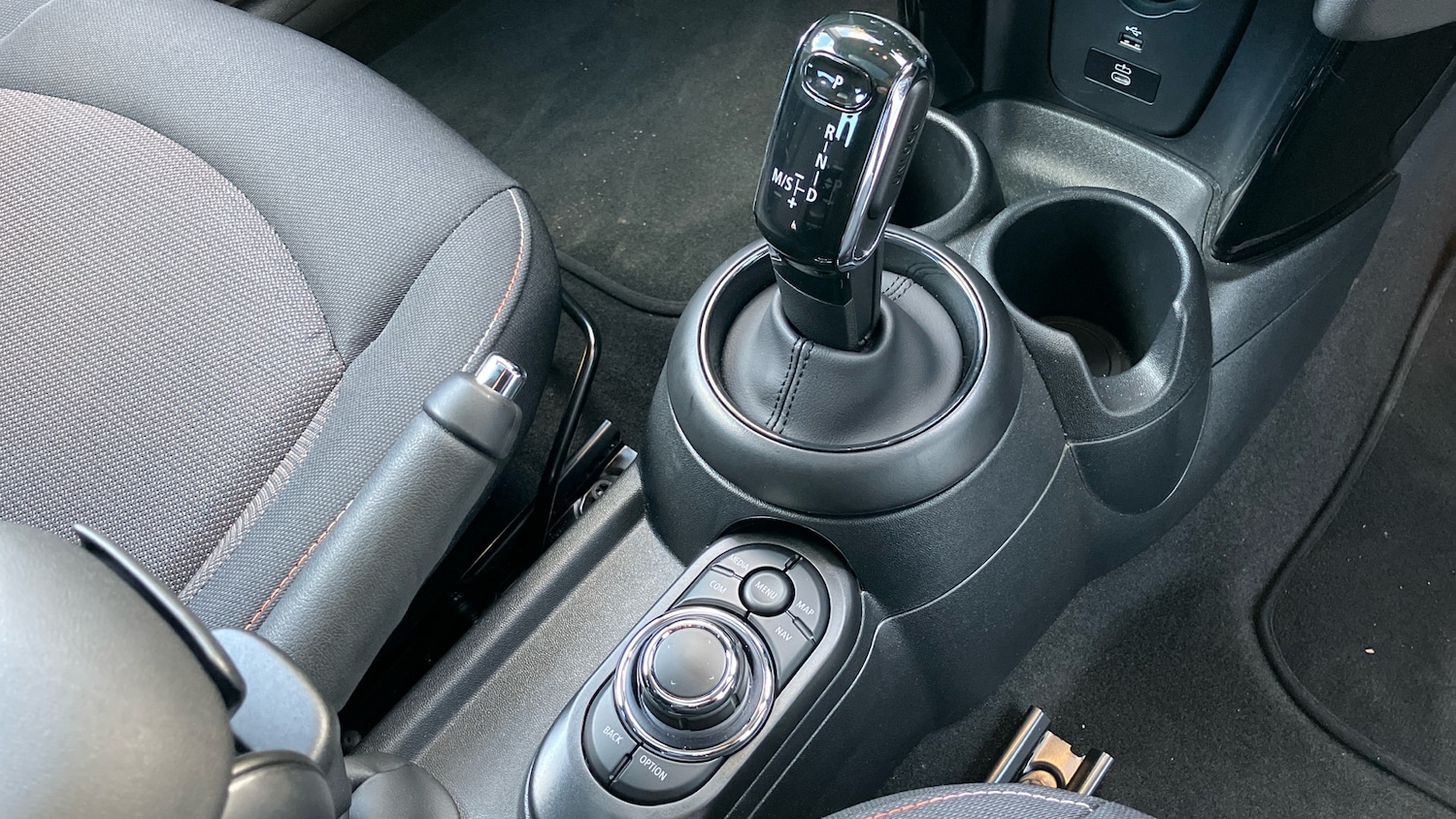 Used MINI Hatch 2024 for sale - 76384204: Photo 10