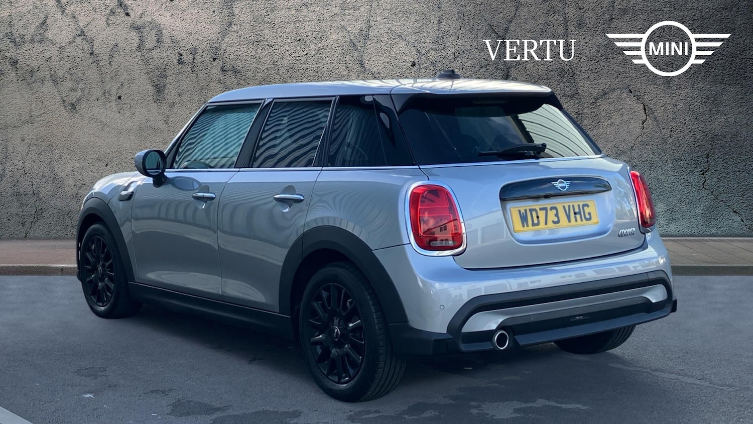 Used MINI Hatch 2024 for sale - 76384204: Photo 2