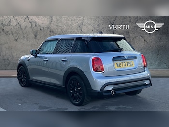 Used MINI Hatch 2024 for sale - 76384204: Photo