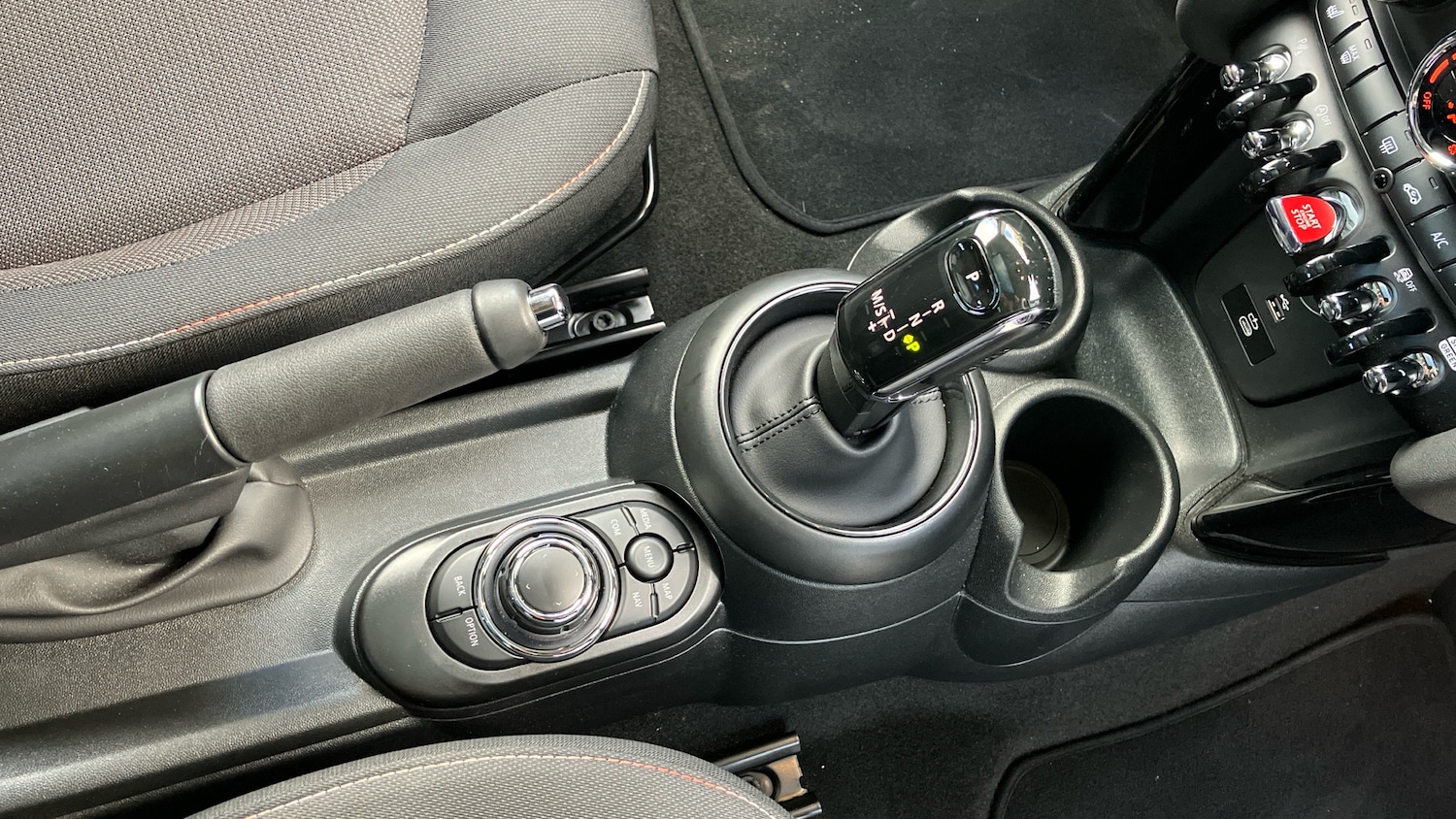 Used MINI Hatch 2024 for sale - 76384204: Photo 57