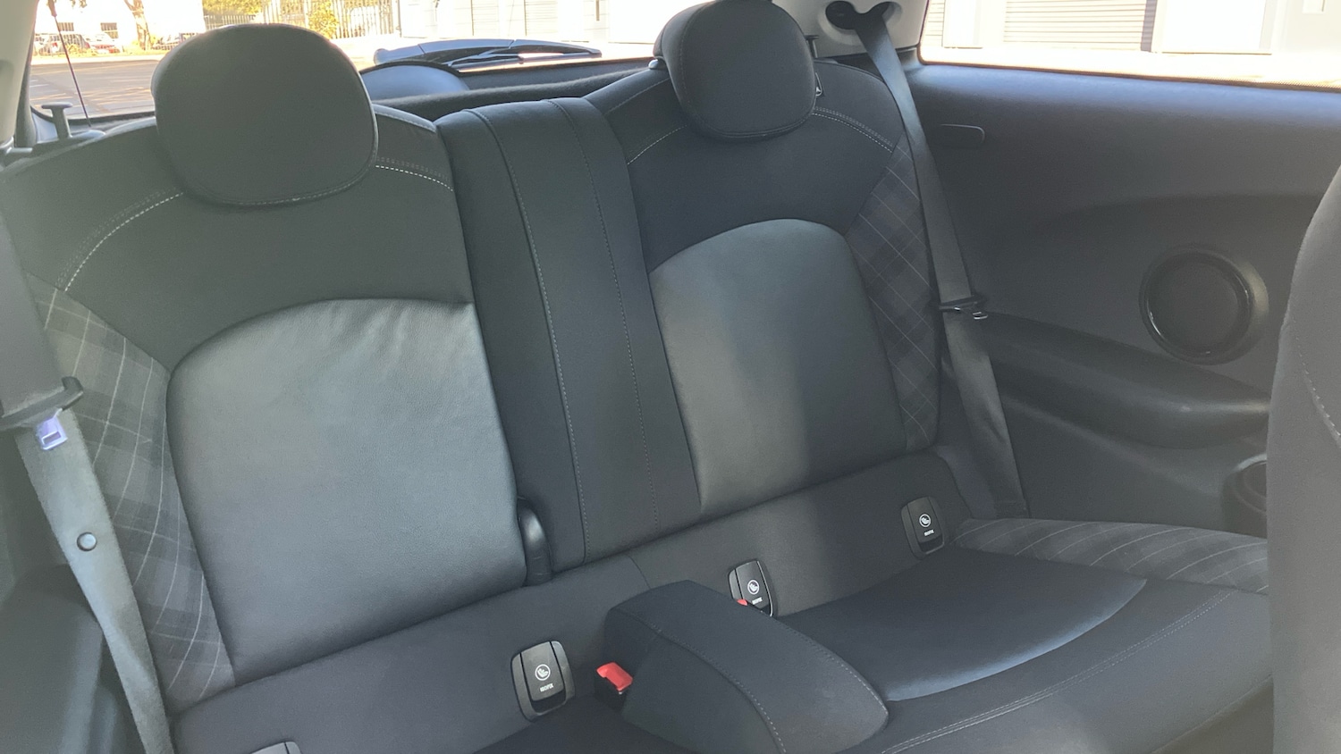 Used MINI Hatch 2018 for sale - 76366232: Photo 12