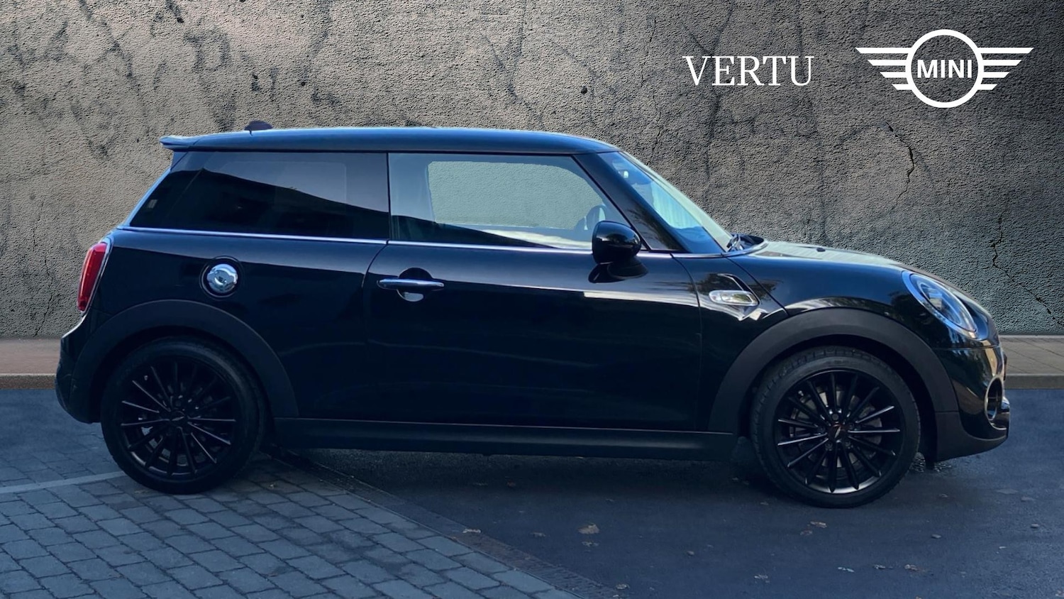 Used MINI Hatch 2018 for sale - 76366232: Photo 3