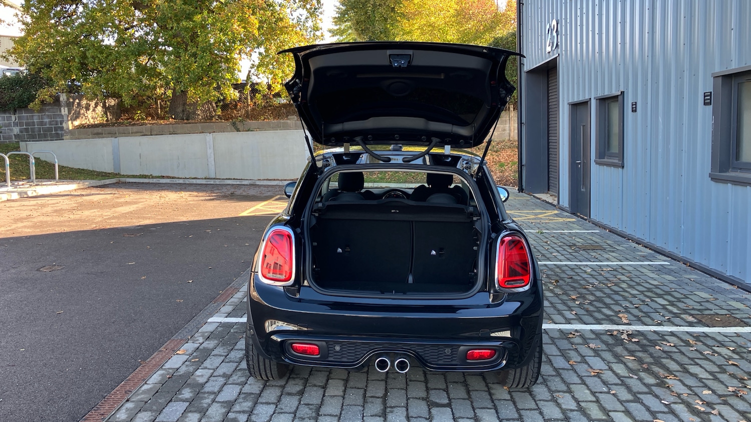 Used MINI Hatch 2018 for sale - 76366232: Photo 32