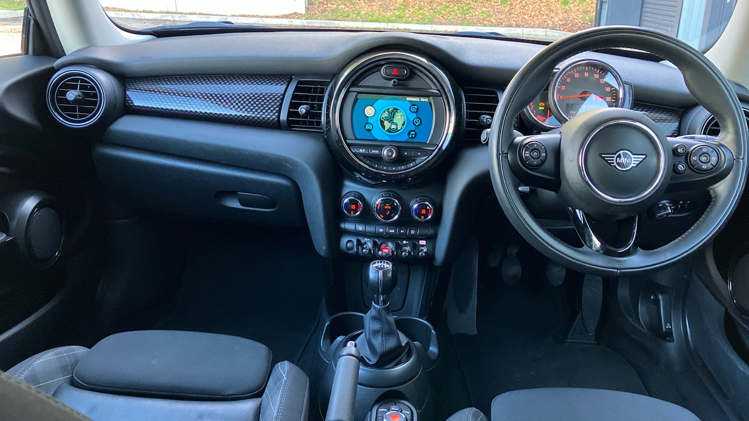 Used MINI Hatch 2018 for sale - 76366232: Photo 4