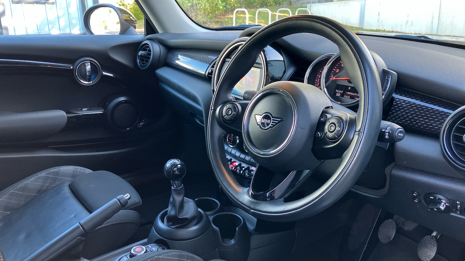 Used MINI Hatch 2018 for sale - 76366232: Photo 6