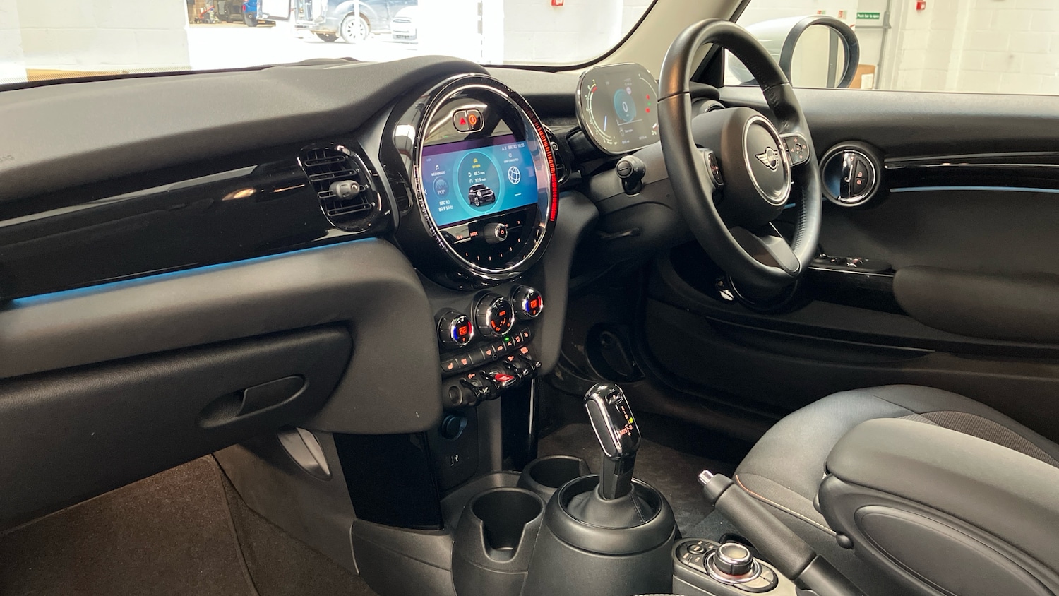 Used MINI Hatch 2022 for sale - 77999255: Photo 7