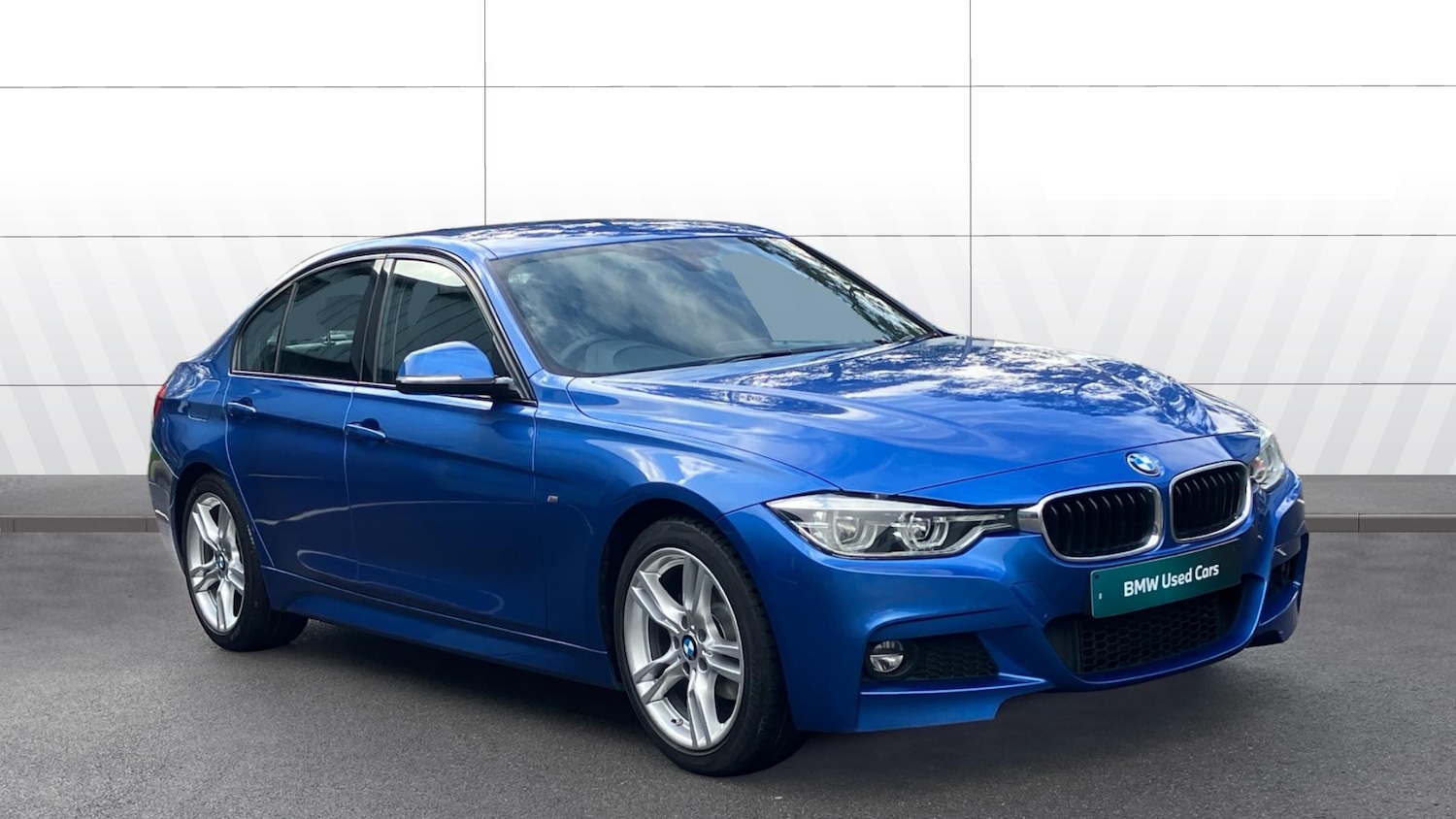 Used BMW 3 Series 2018 for sale - 77700891: Photo 1
