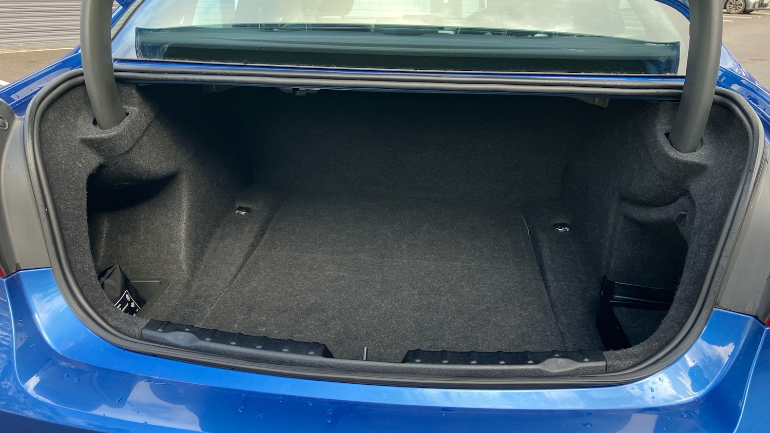 Used BMW 3 Series 2018 for sale - 77700891: Photo 13