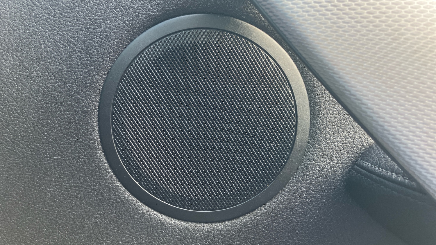 Used BMW 3 Series 2018 for sale - 77700891: Photo 20