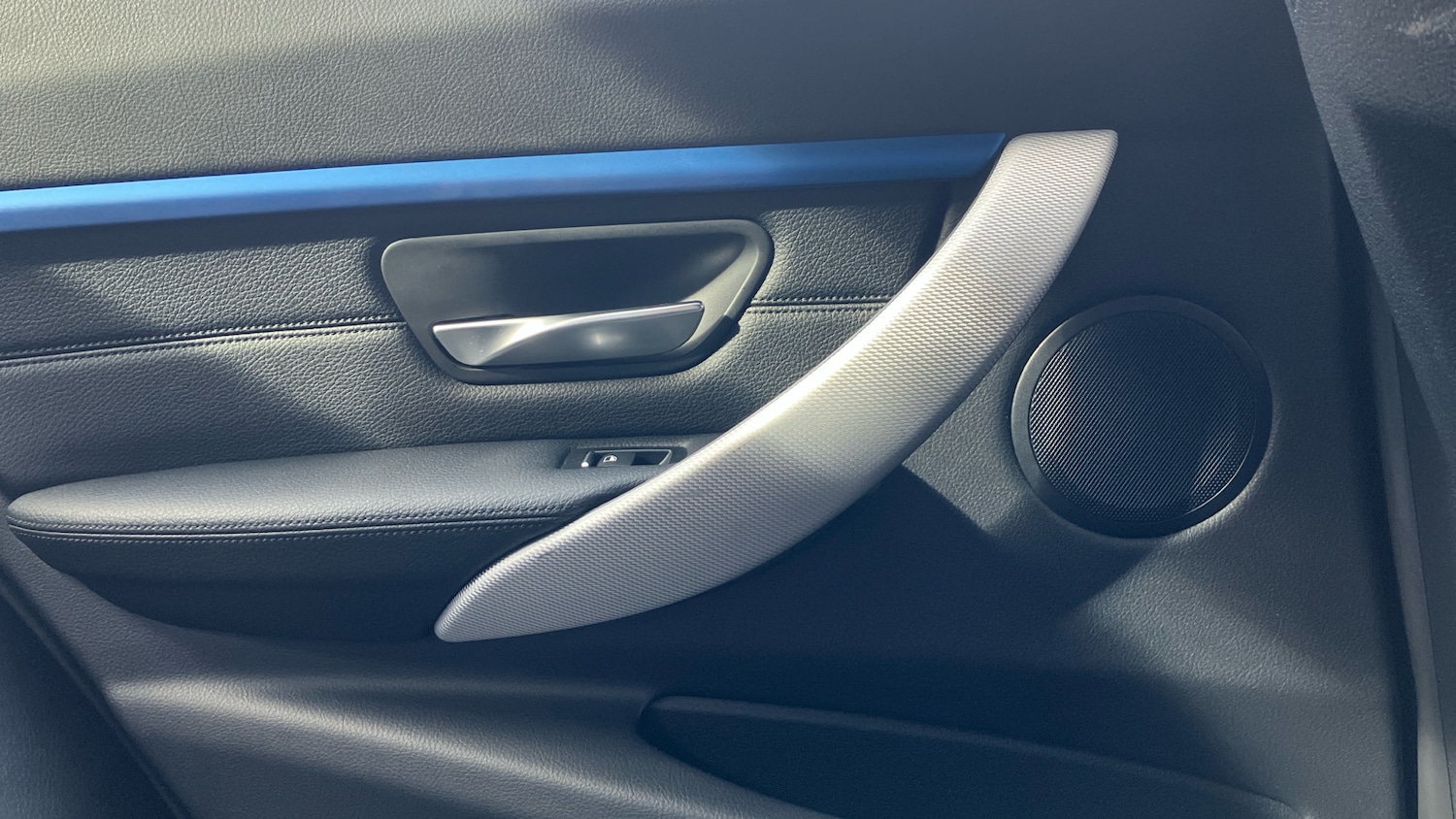 Used BMW 3 Series 2018 for sale - 77700891: Photo 31