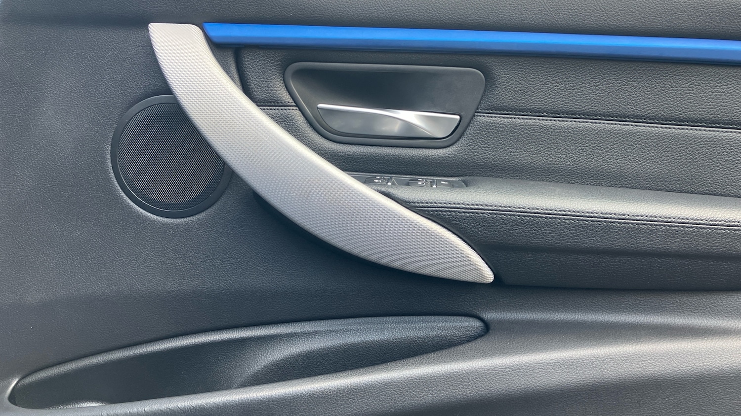 Used BMW 3 Series 2018 for sale - 77700891: Photo 40