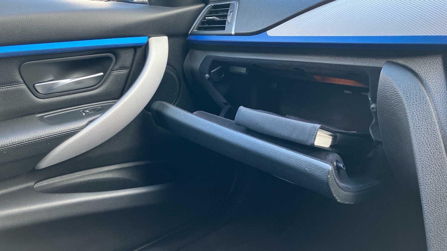 Used BMW 3 Series 2018 for sale - 77700891: Photo 42