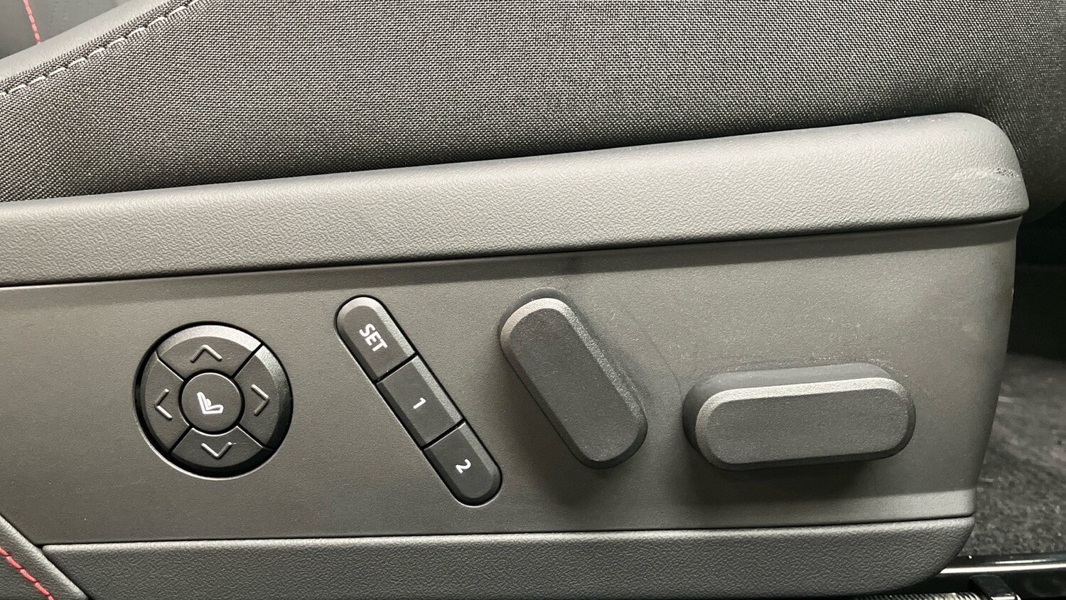 Used MINI Cooper 2025 for sale - 77616097: Photo 40