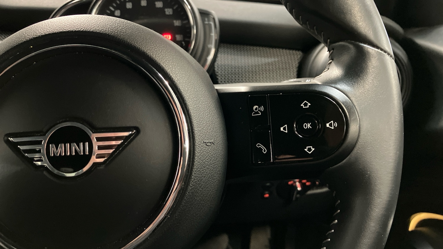 Used MINI Hatch 2022 for sale - 76588242: Photo 18