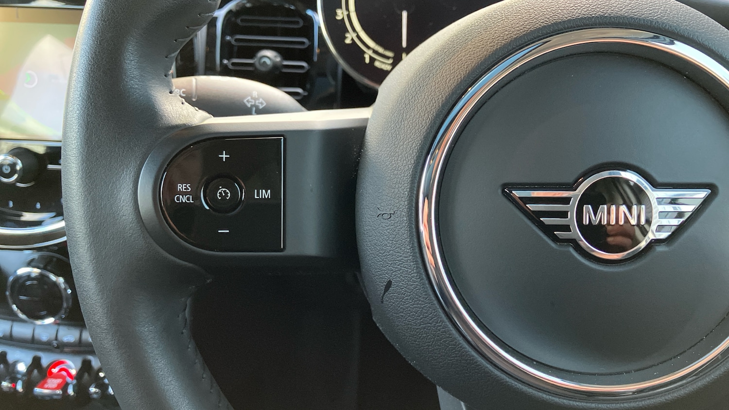Used MINI Hatch 2024 for sale - 76599896: Photo 17