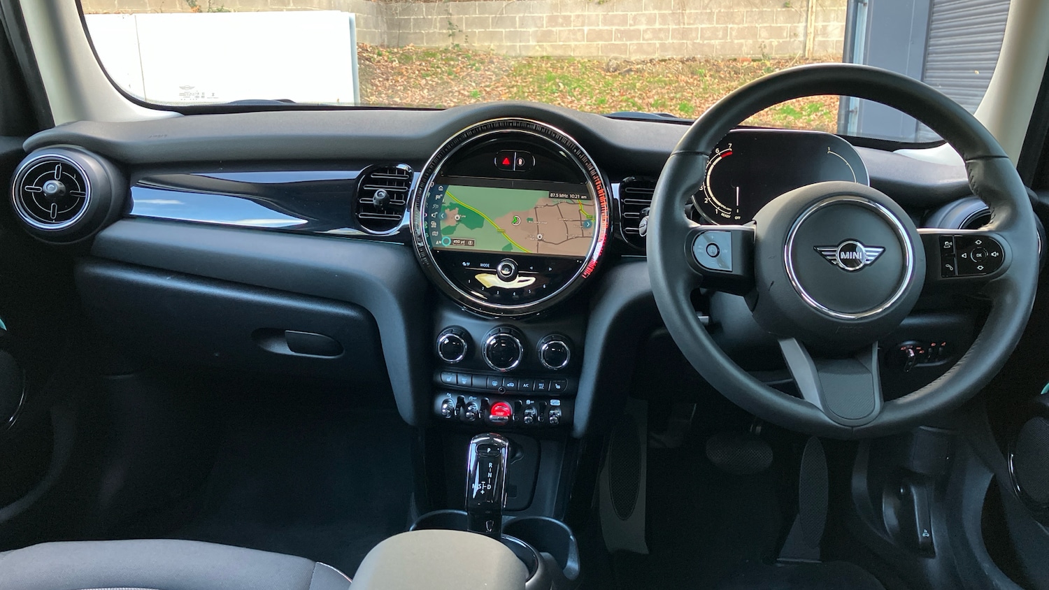 Used MINI Hatch 2024 for sale - 76599896: Photo 4