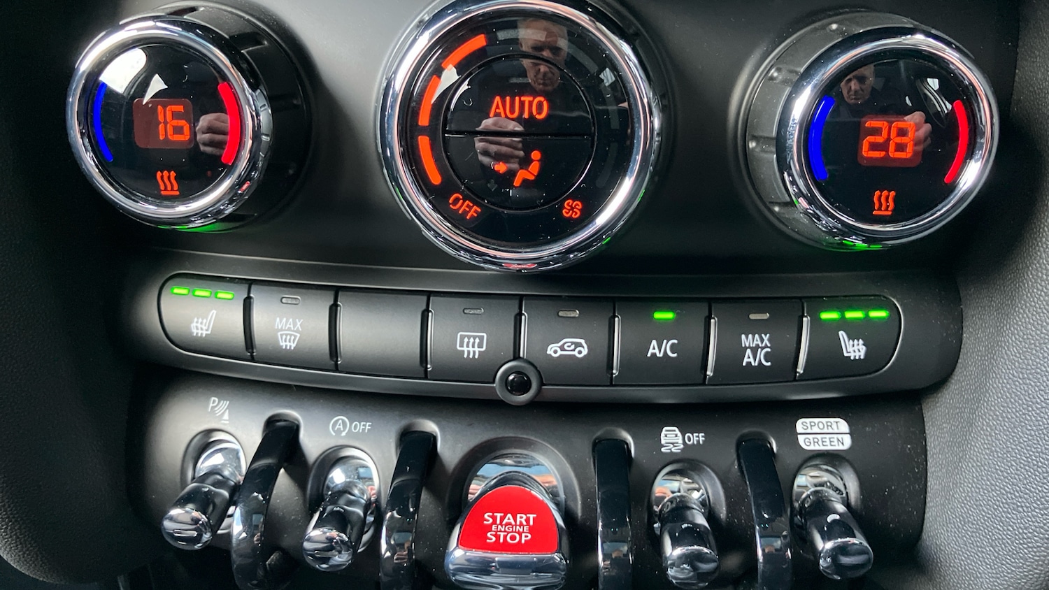 Used MINI Hatch 2024 for sale - 76599896: Photo 49