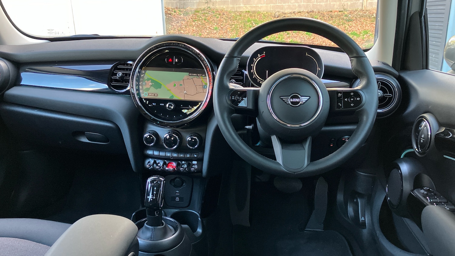 Used MINI Hatch 2024 for sale - 76599896: Photo 5