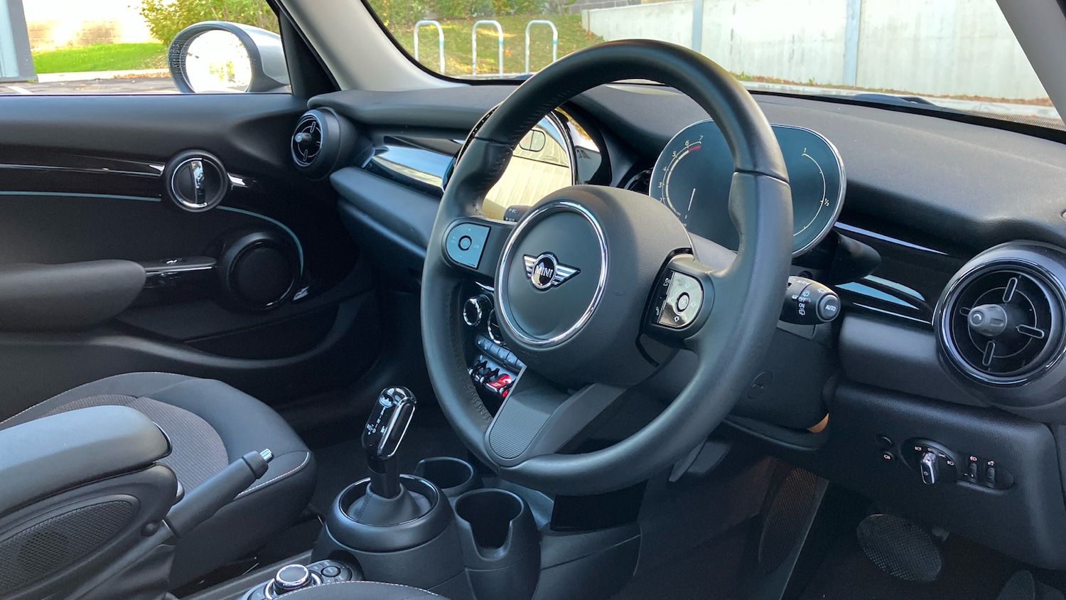 Used MINI Hatch 2024 for sale - 76599896: Photo 6