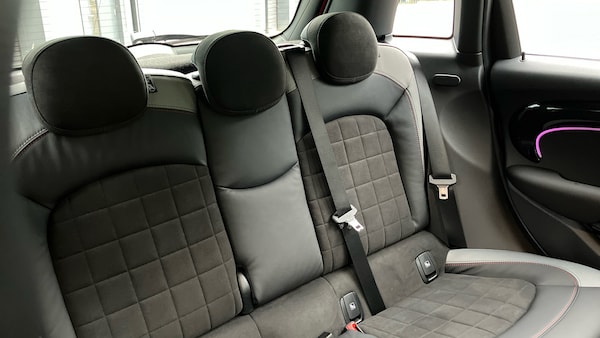 Used MINI Hatch 2023 for sale - 76243104: Photo 12