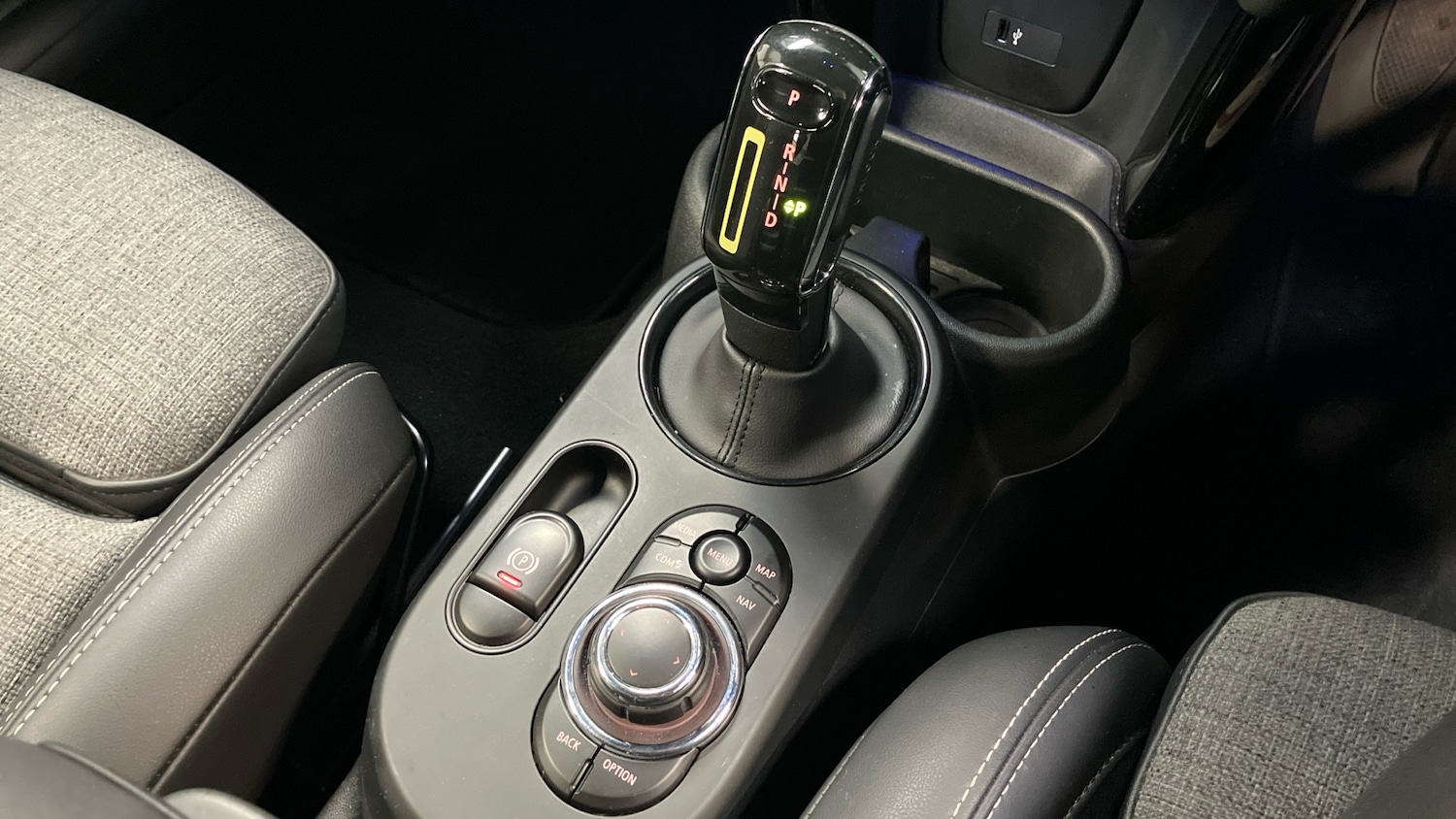 Used MINI Hatch 2022 for sale - 77893217: Photo 10