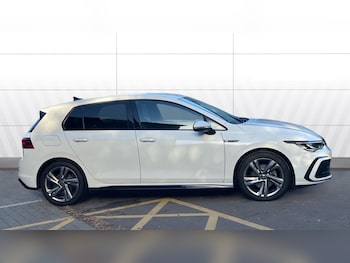 Used Volkswagen Golf 2024 for sale - 76242783: Photo 3
