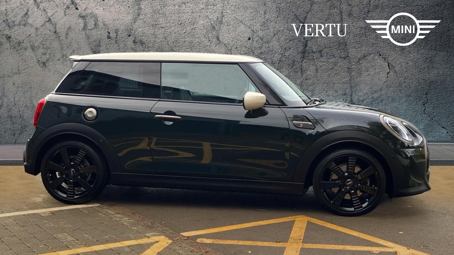 Used MINI Hatch 2023 for sale - 76492107: Photo 3