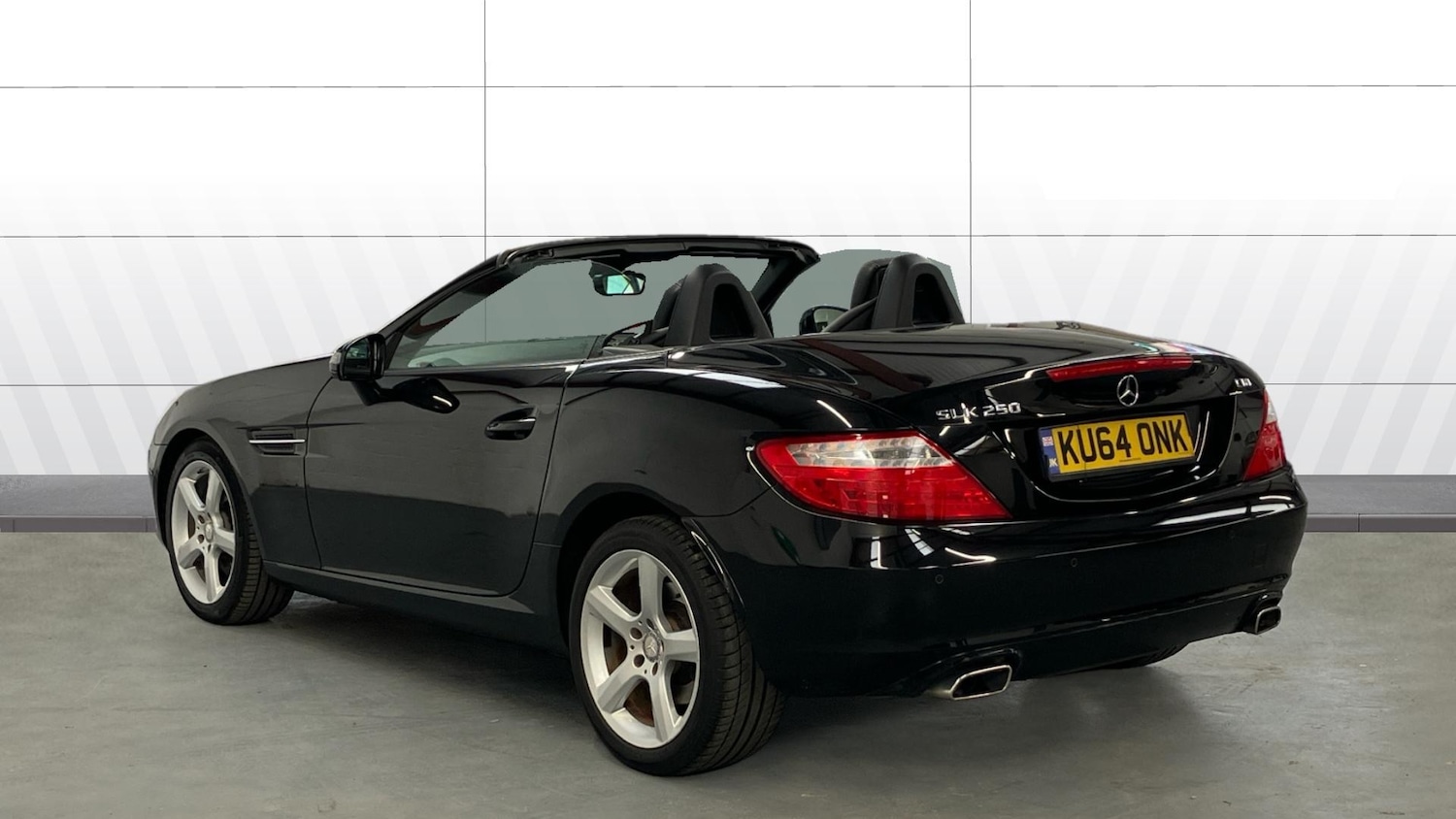 Used Mercedes-Benz SLK 2014 for sale - 76164418: Photo 2