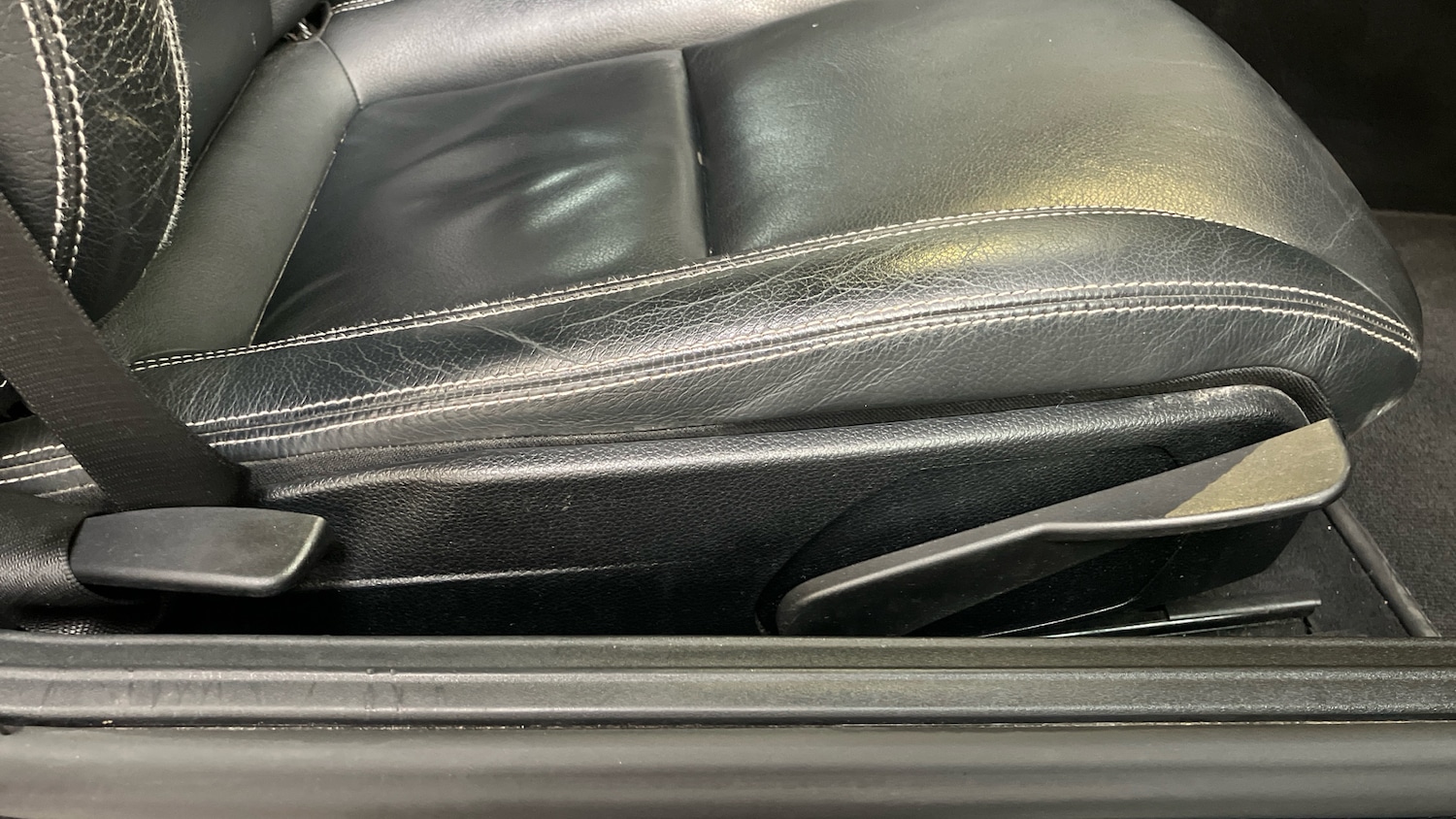 Used Mercedes-Benz SLK 2014 for sale - 76164418: Photo 38
