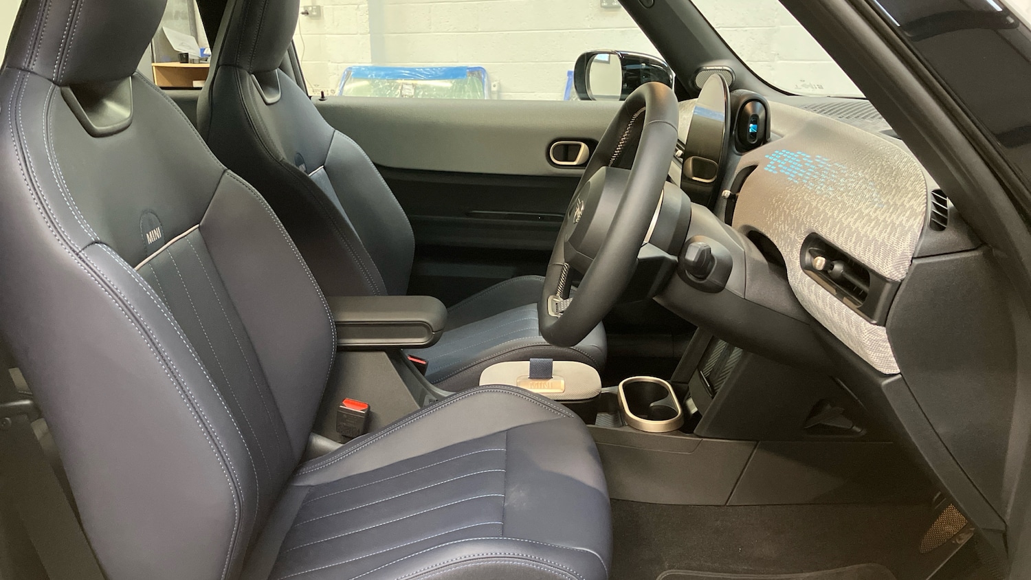 Used MINI Cooper 2025 for sale - 76968341: Photo 11