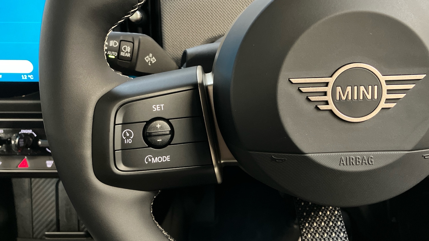 Used MINI Cooper 2025 for sale - 76968341: Photo 17