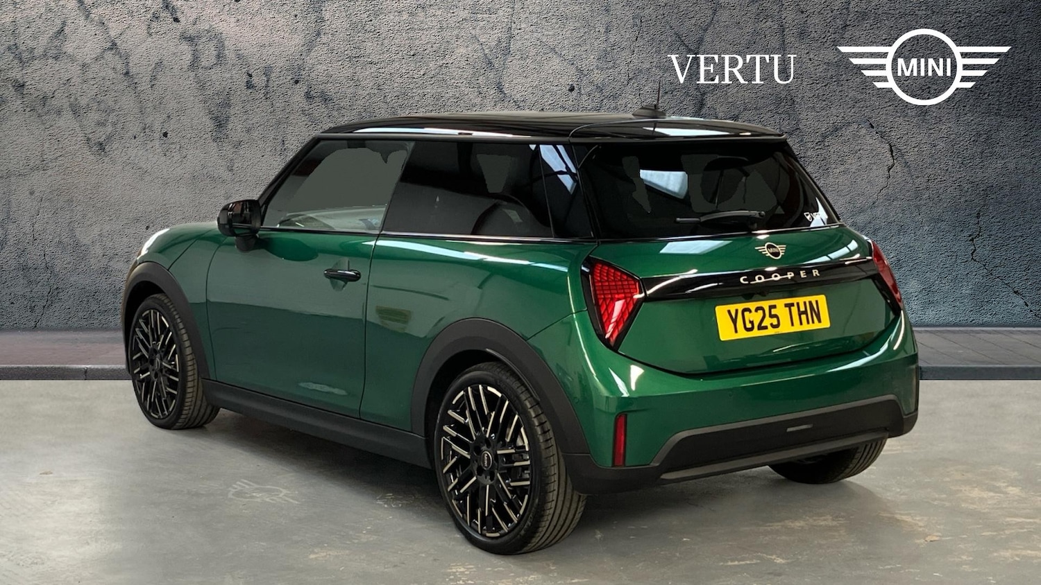 Used MINI Cooper 2025 for sale - 76968341: Photo 2