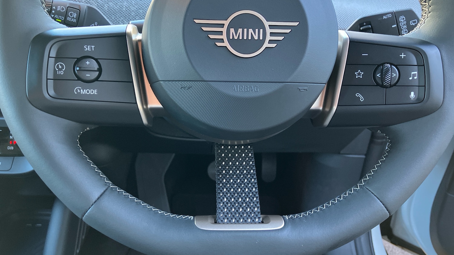 Used MINI Cooper 2025 for sale - 76931107: Photo 46