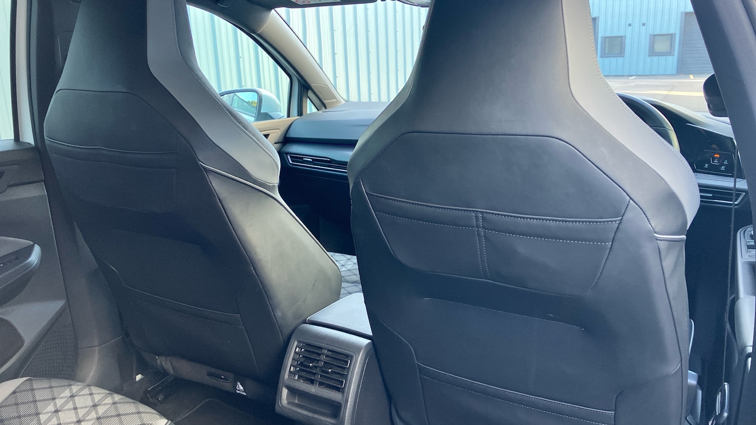 Used Volkswagen Golf 2024 for sale - 76777932: Photo 37