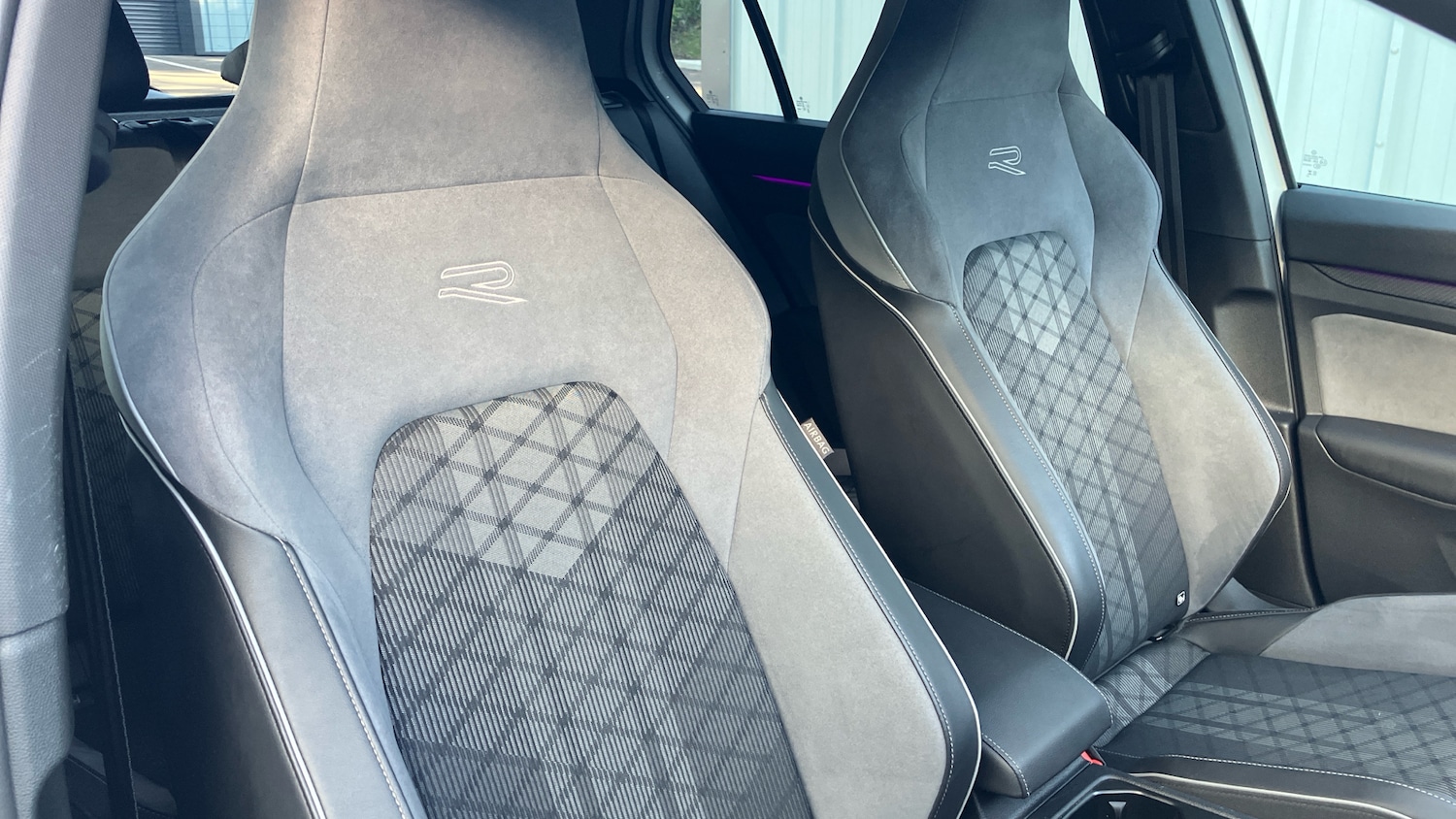 Used Volkswagen Golf 2024 for sale - 76777932: Photo 39