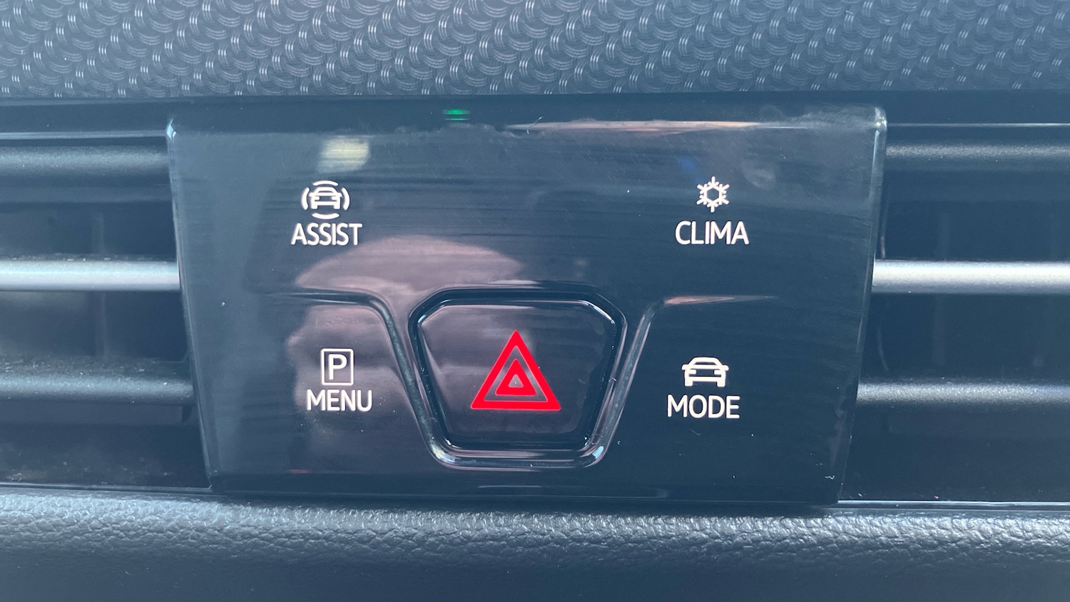 Used Volkswagen Golf 2024 for sale - 76777932: Photo 51