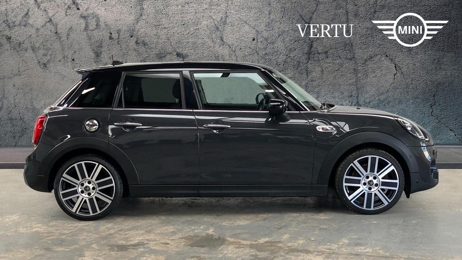 Used MINI Hatch 2019 for sale - 77945342: Photo 3