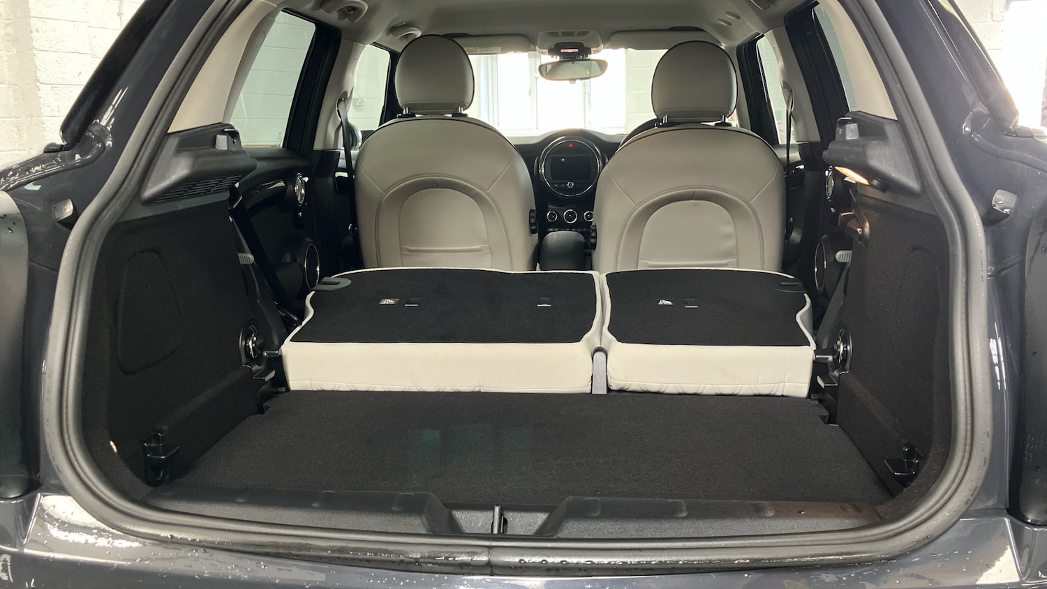 Used MINI Hatch 2019 for sale - 77945342: Photo 35