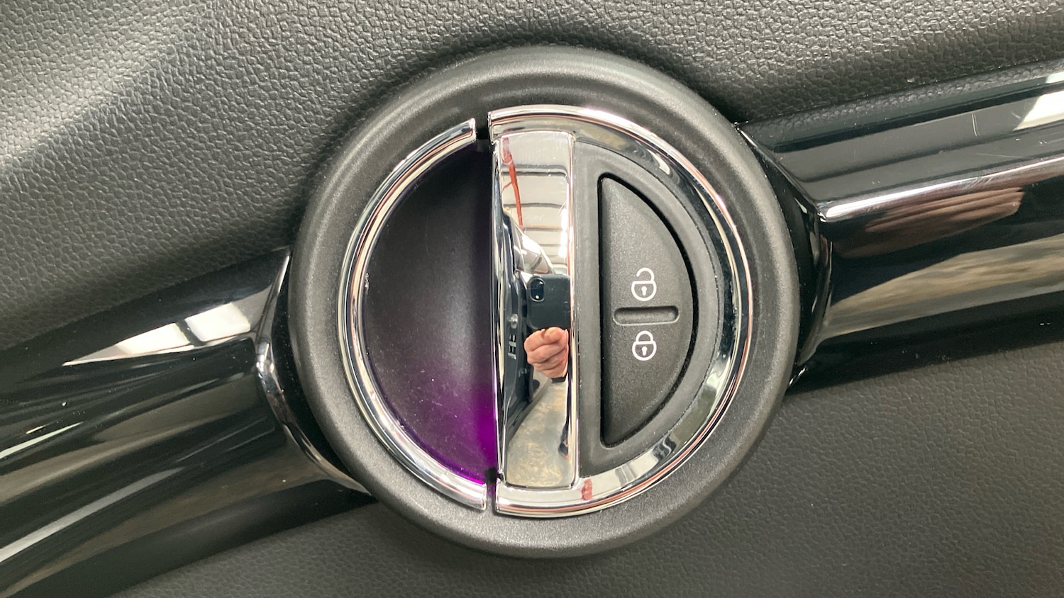 Used MINI Hatch 2019 for sale - 77945342: Photo 49