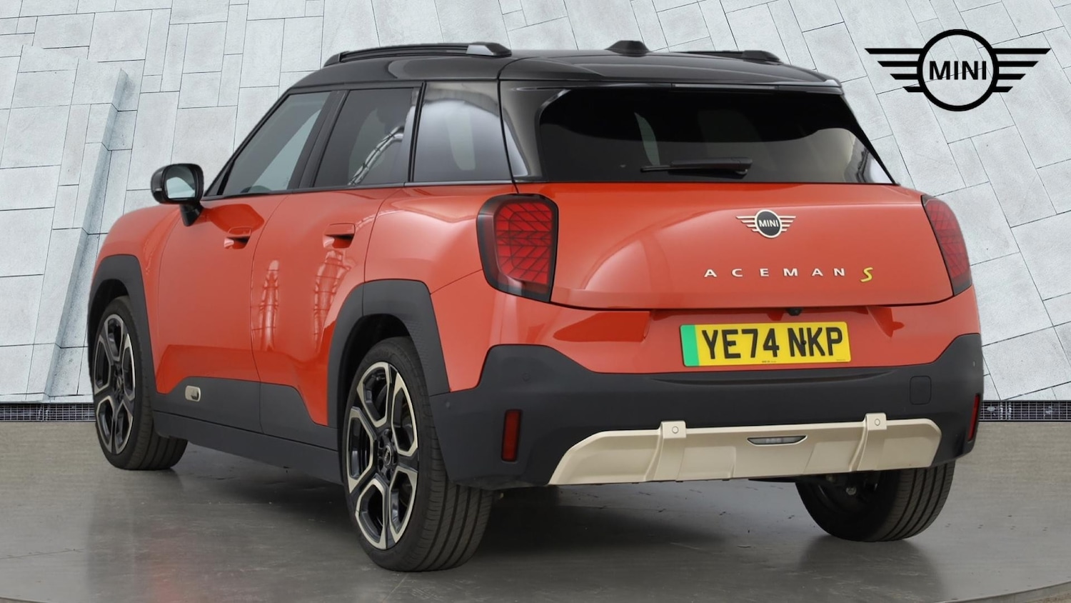 Used MINI Aceman 2024 for sale - 76526564: Photo 2