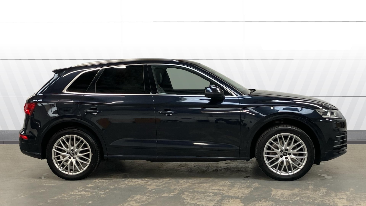 Used Audi Q5 2017 for sale - 77431077: Photo 3